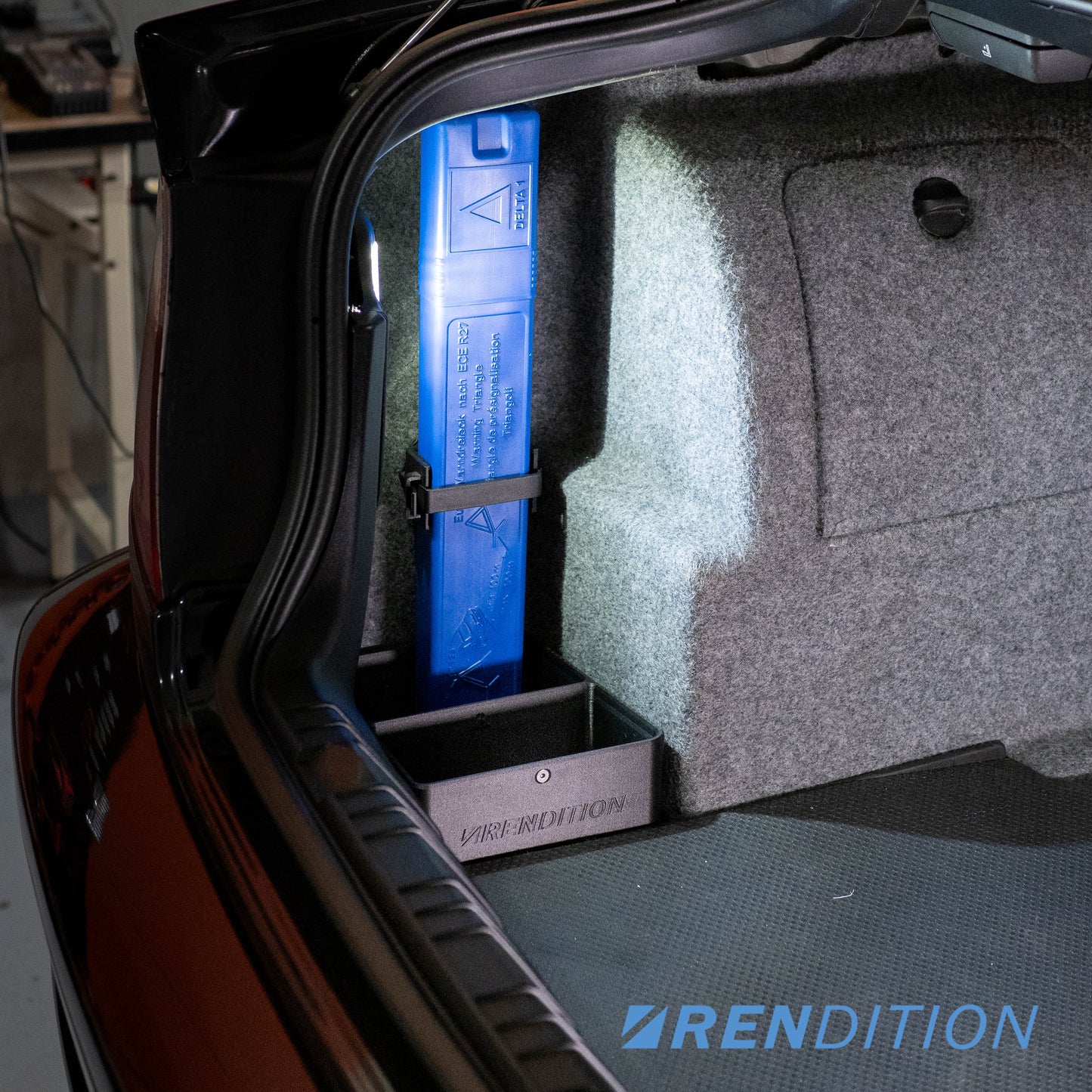 E46 TRUNK OIL STORAGE BOX