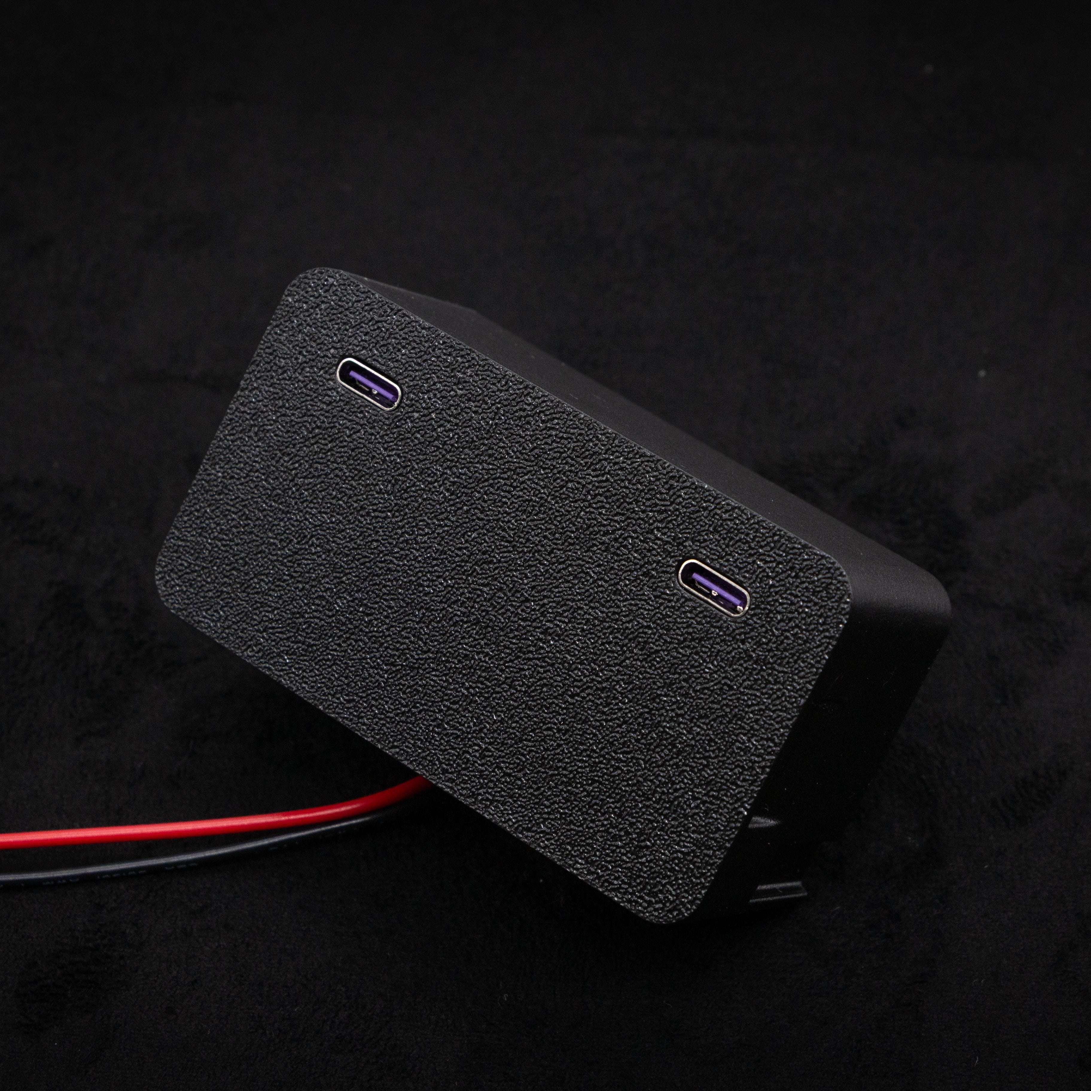 BMW E39 前置 USB 充電模組 V4 – 煙灰缸替換零件