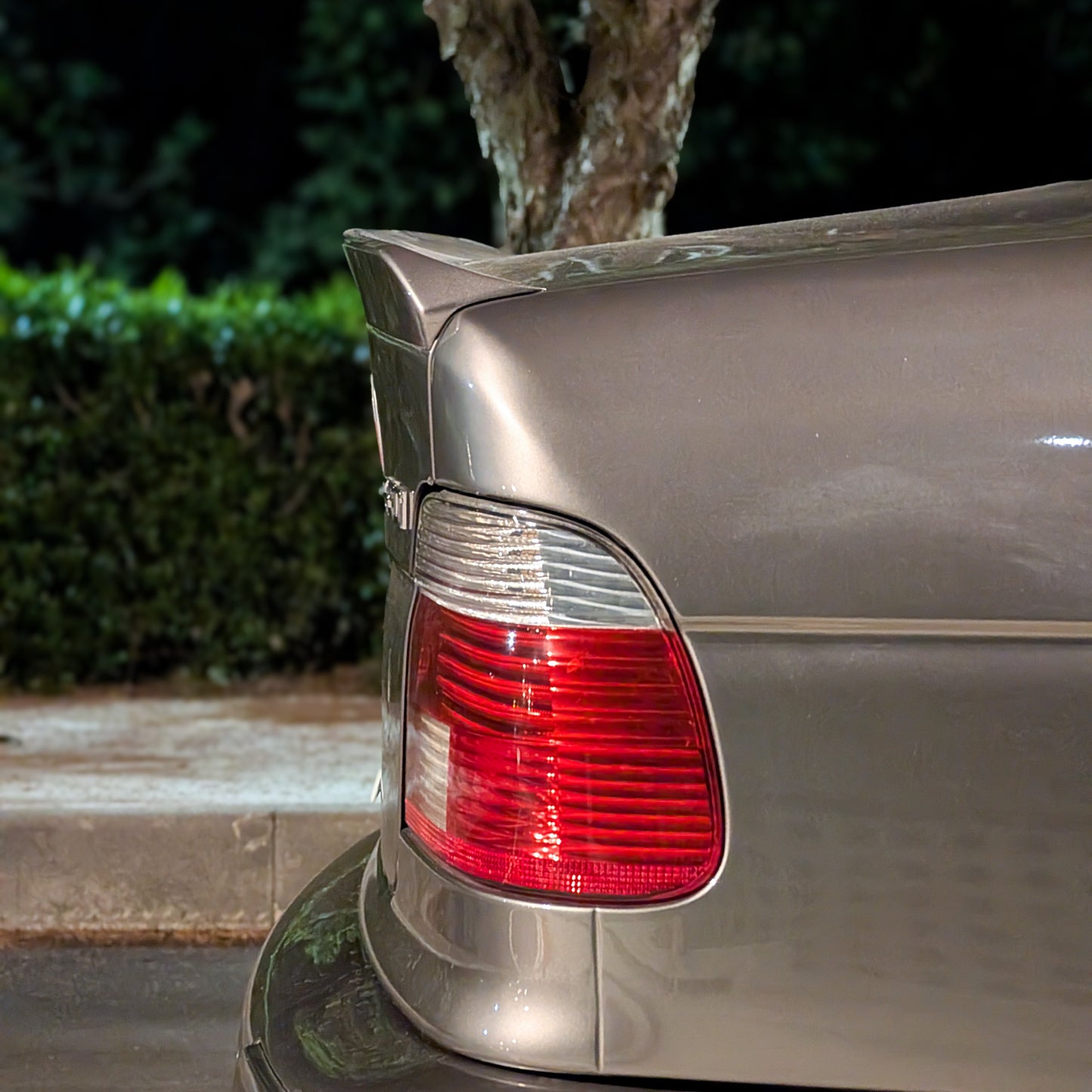 BMW E39 Ducktail Spoiler