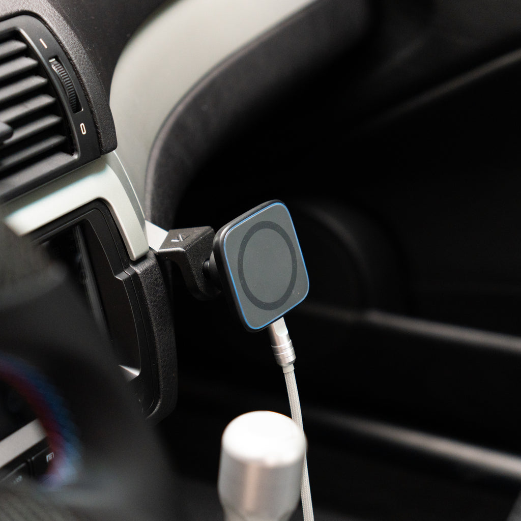 BMW E46 Phone Mount | Rendition E46 Dash Mount Phone Holder V3