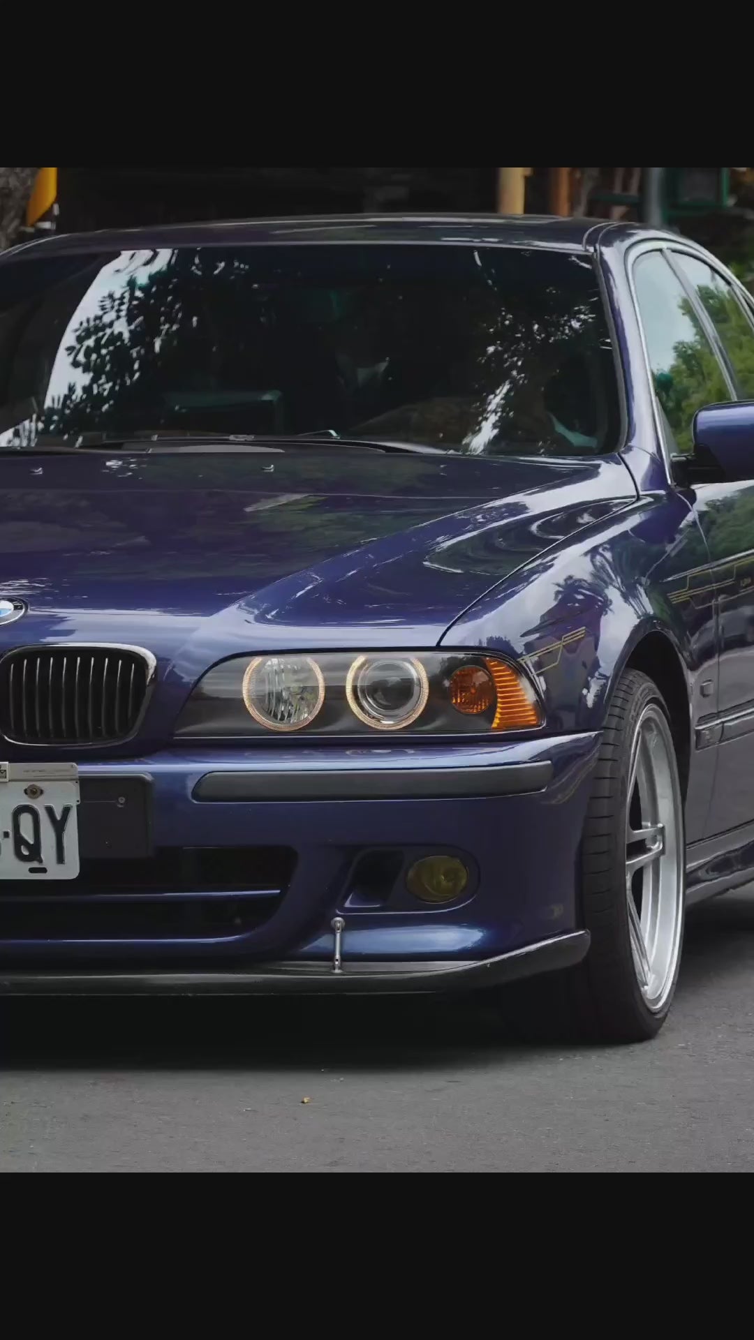 BMW E39 前排杯架 V1.8